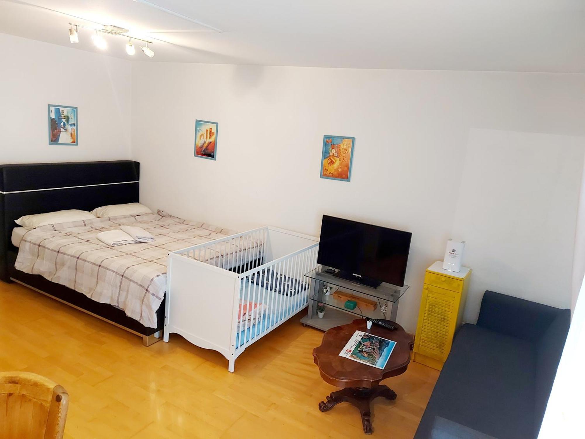 Large Apartment Bern City Centre Экстерьер фото
